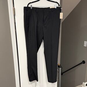 Modern Fit Black Men's Dress Pants